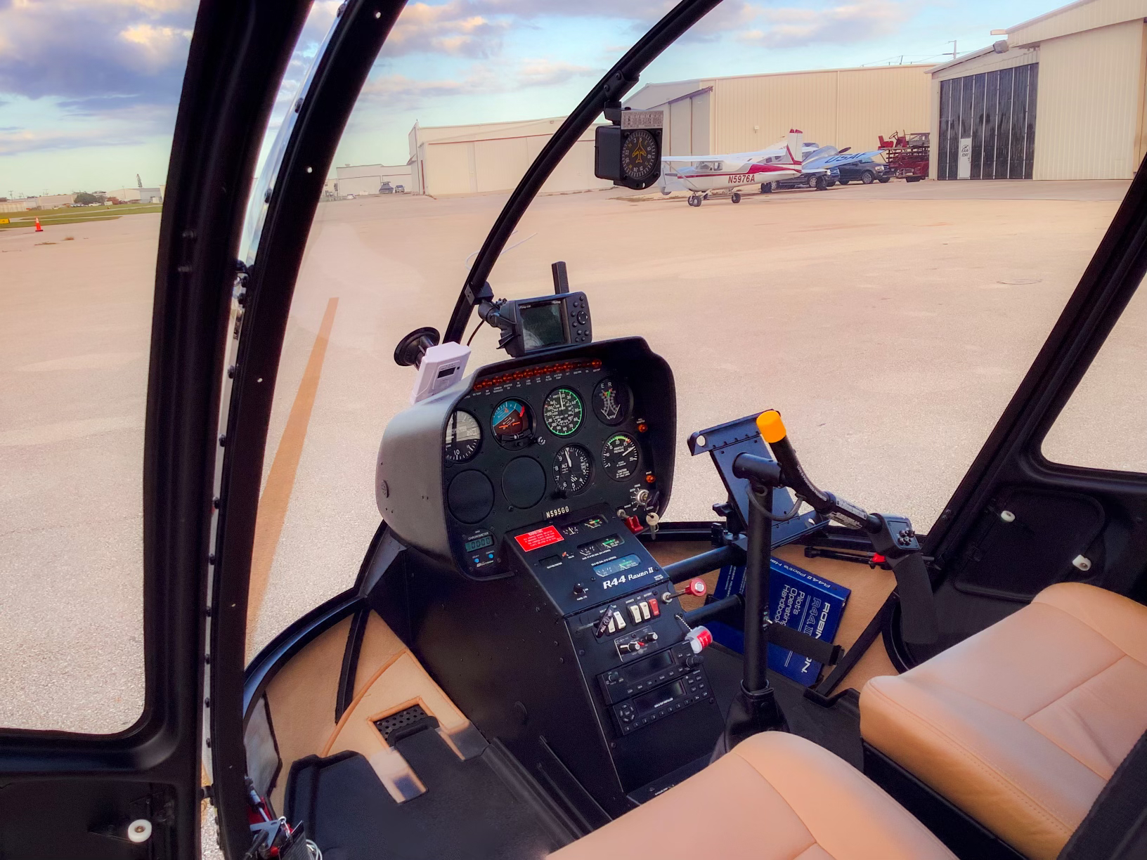 r44_controls